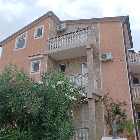Apartments Vesna Nova Vas  Exterior photo